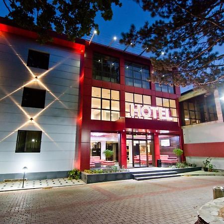 Семеен Хотел Романтика Haskovo Eksteriør billede